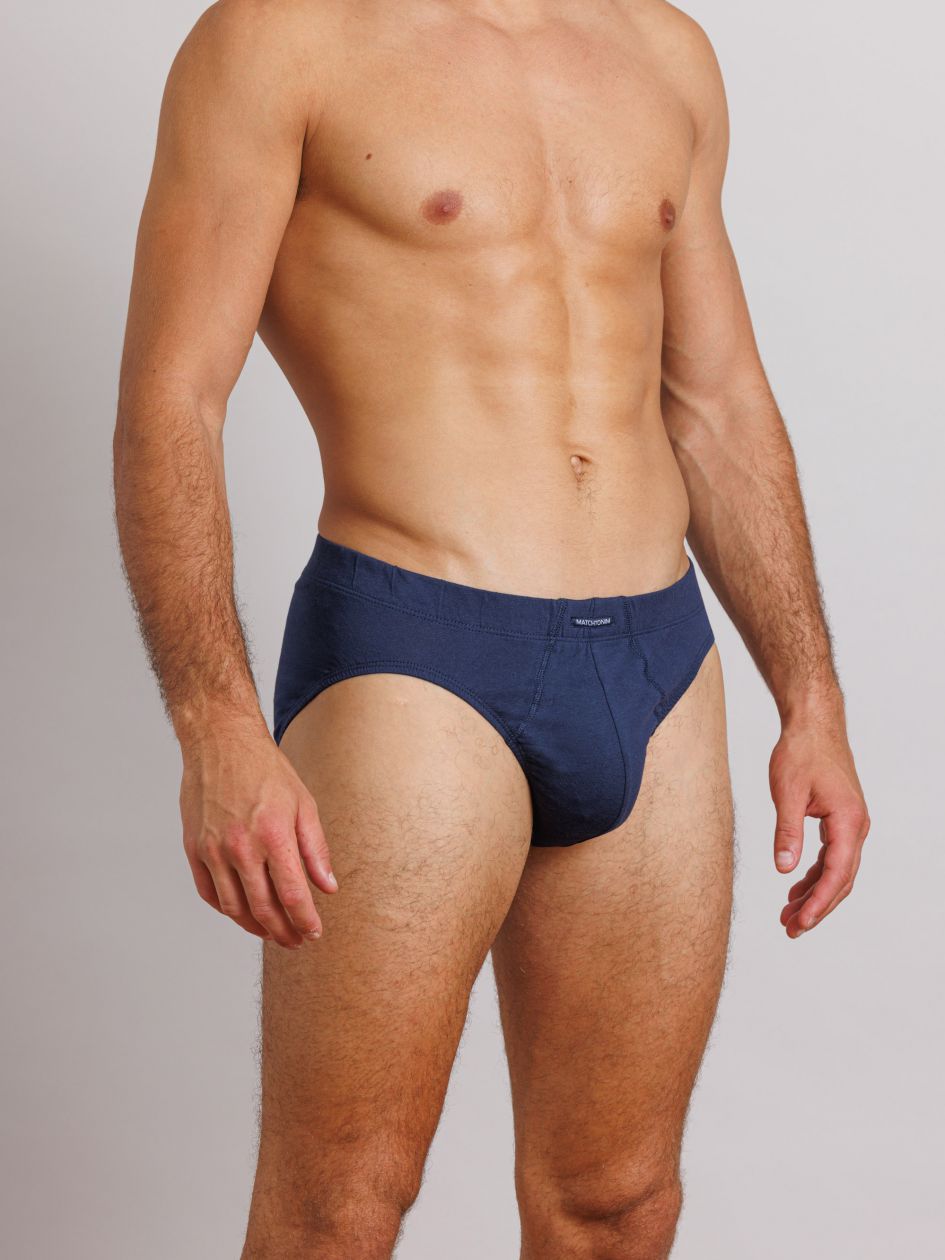 Pack of 5 Daniel Cole easy-wear cotton 100% briefs in assorted colours for as low as 68 ILS